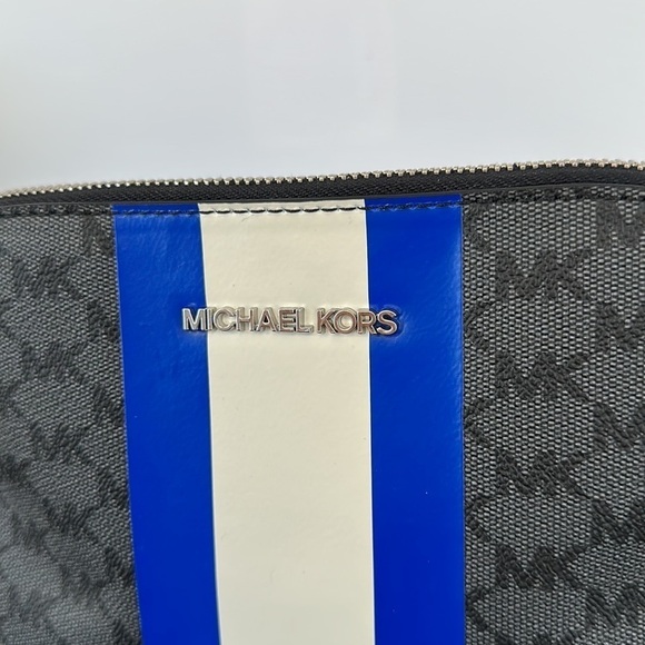 MICHAEL KORS CINDY DOME CENTER STRIPE CROSSBODY BAG - Picture 5 of 9